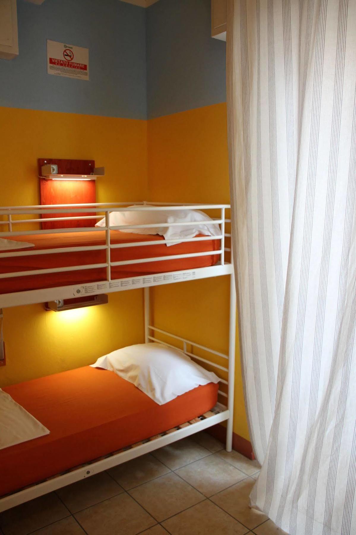 Jammin' Hostel&bar